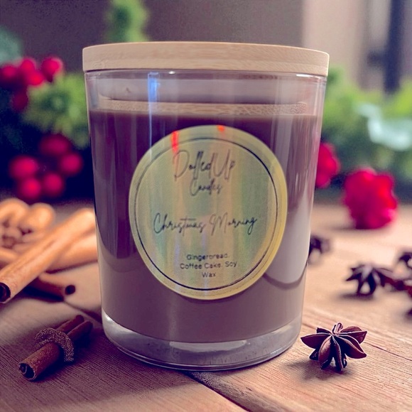 9oz Christmas Morning- Gingerbread Coffee Cake Scented Soy Wax Candle - Picture 1 of 4